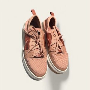 Nike_Women's Pink Sneakers_Size 9